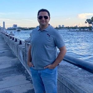 Meet your Posher, Ardavan